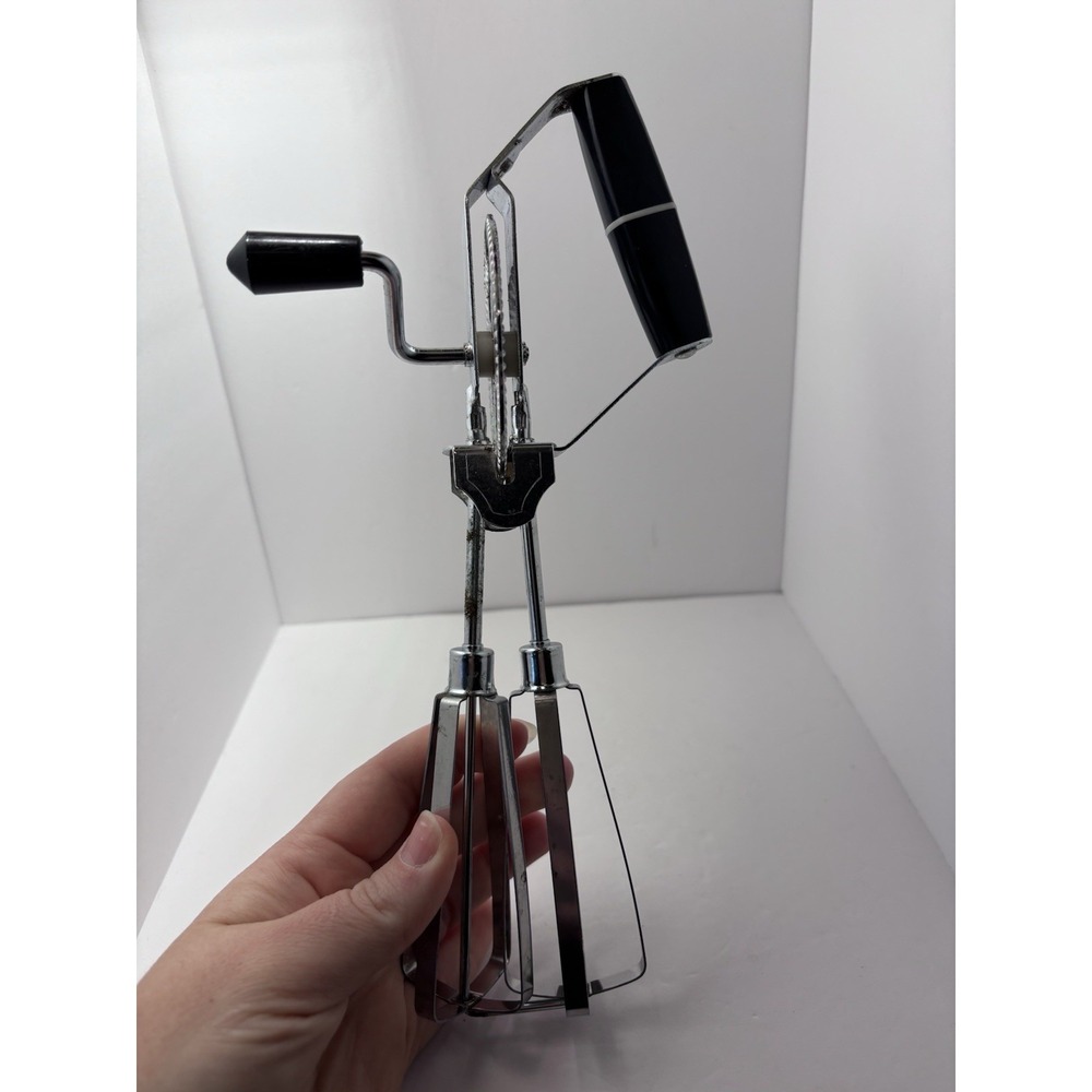 VINTAGE DOUBLE HANDHELD EGG BEATER MIXER‎